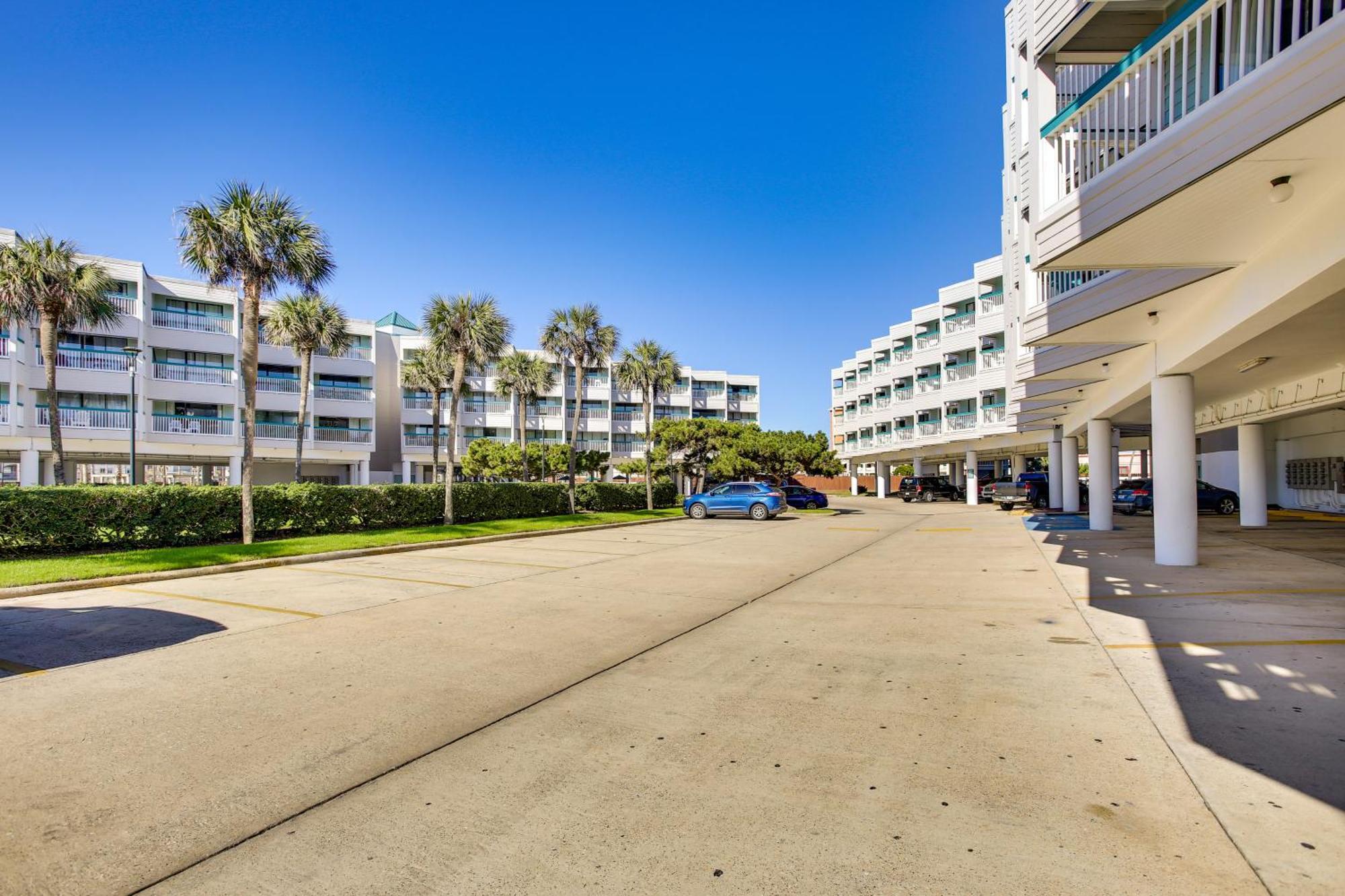 Galveston Retreat With Balcony And Gulf Views! Apartment Ngoại thất bức ảnh