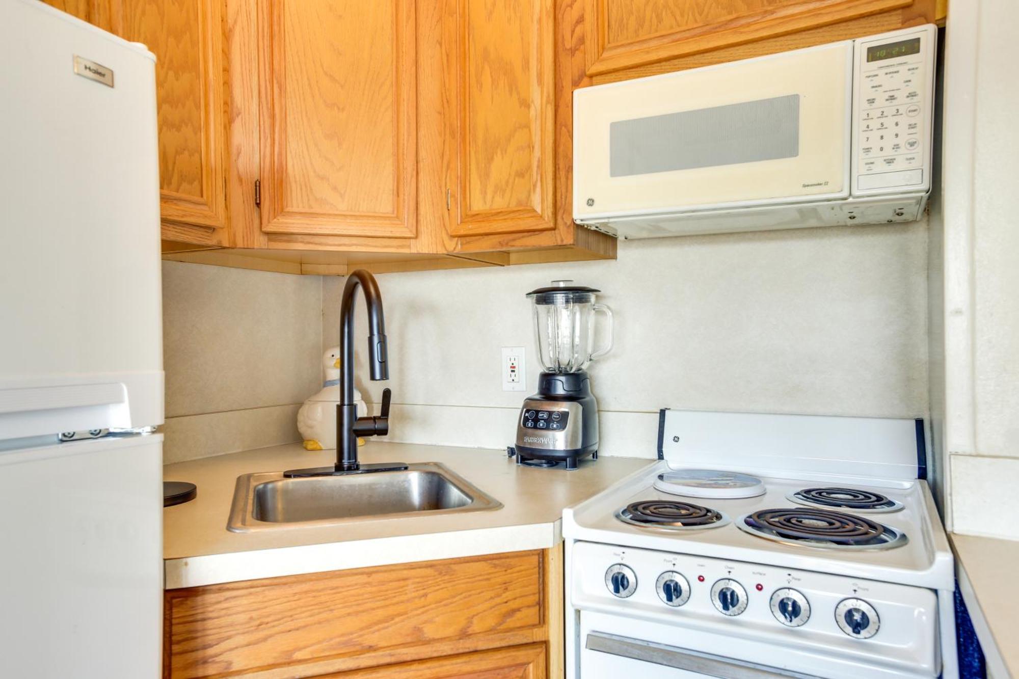 Galveston Retreat With Balcony And Gulf Views! Apartment Ngoại thất bức ảnh