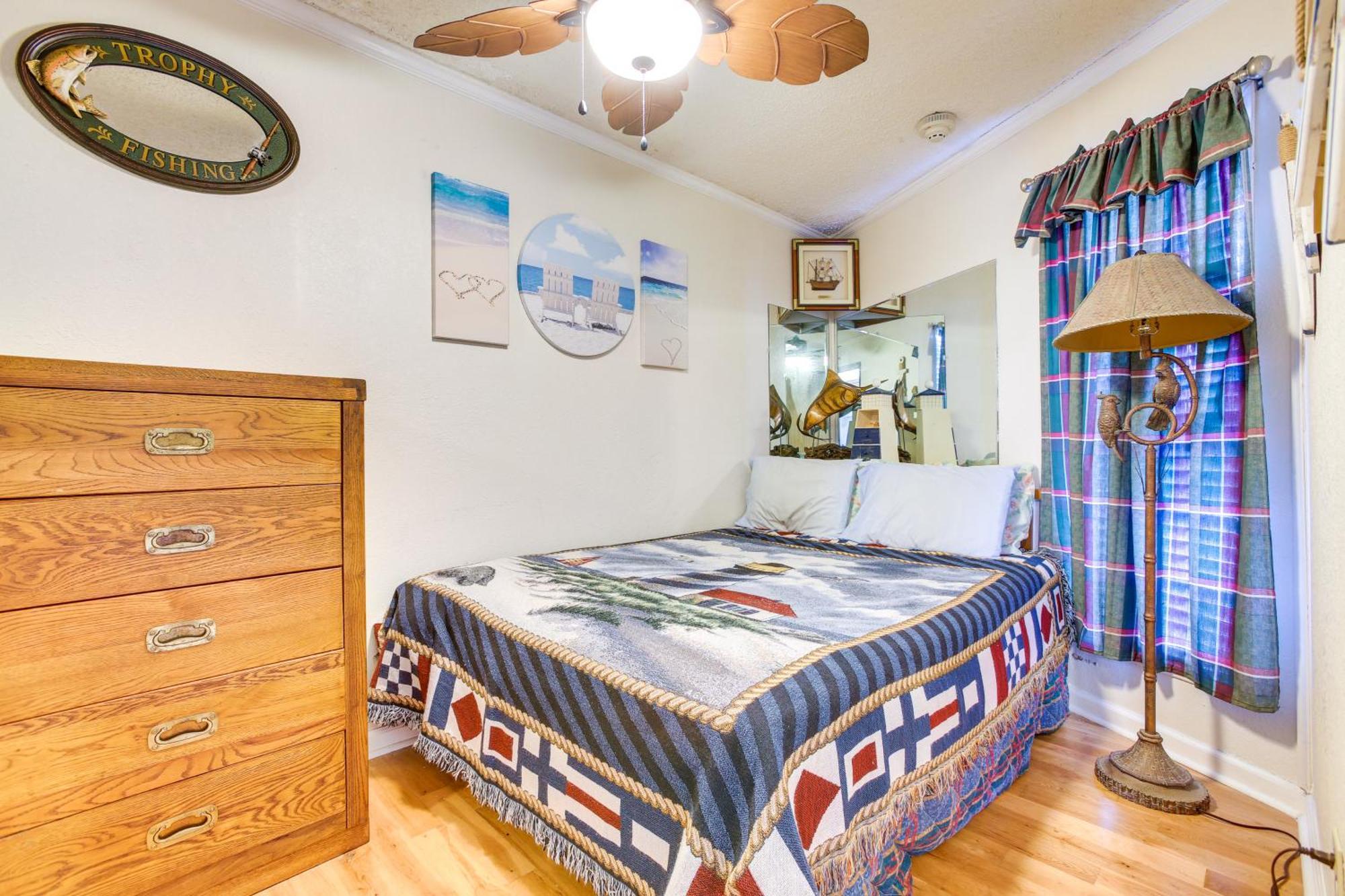 Galveston Retreat With Balcony And Gulf Views! Apartment Ngoại thất bức ảnh